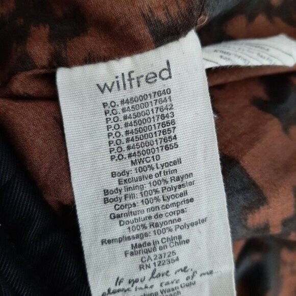 WILFRED Aritzia Marquis Classic Quilted Long Jacket Parka Black Sz 4 - Picture 14 of 14